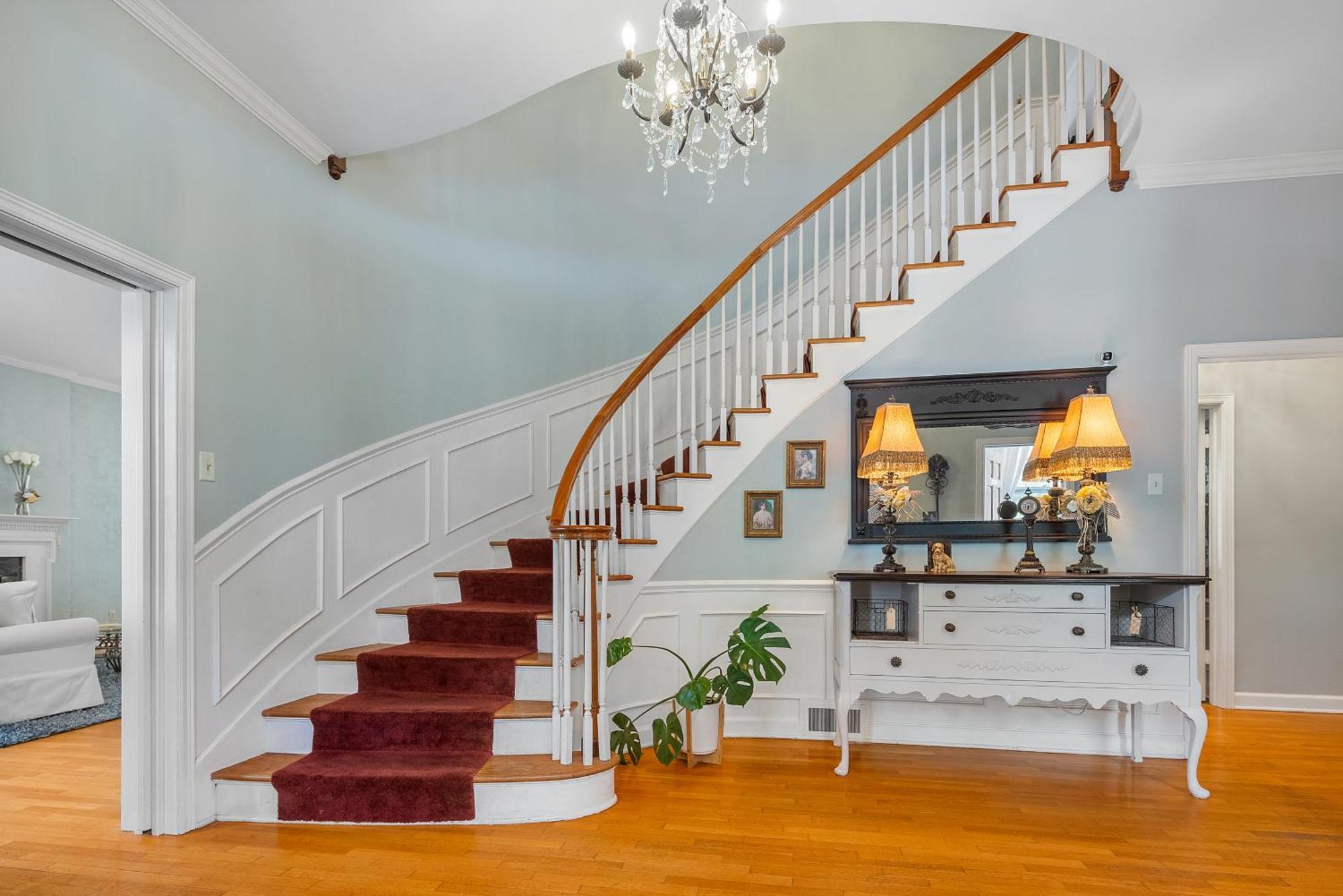 Beland Mansion-Blue Jay Suite! Форт Смит Екстериор снимка